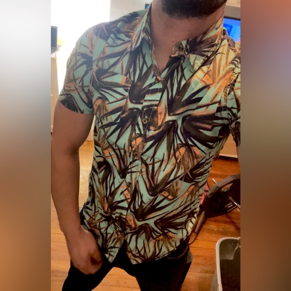 Lot of 3 MEN Shirts size X-Small - Picture 2 of 10